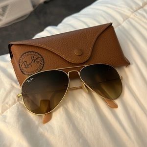 RAT-BAN - Women Brown Aviators